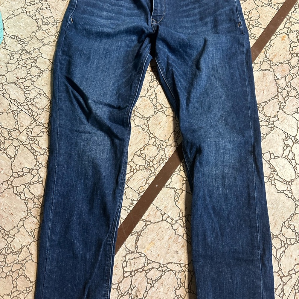 Women’s Cropped Express Blue Jeans